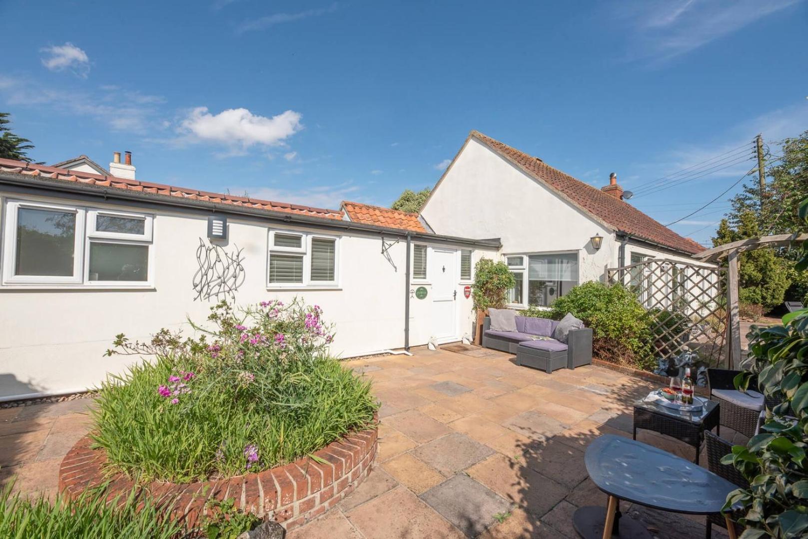 Saxon Cottage, Friston Exterior photo
